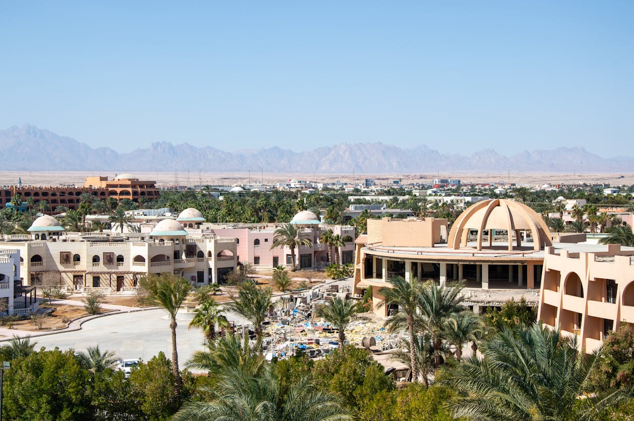 How to Get From Sharm El-Sheikh to the Blue Hole: Blue Hole Sharm El-Sheikh Transfer Guide